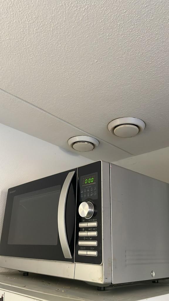 Sharp Combimagnetron met Grill en Hete Lucht, Ophalen, Combimagnetron, Gebruikt, Grill