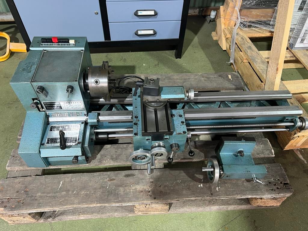 Emco Maximat V10-P draaibank, Doe-het-zelf en Verbouw, Draaibanken, Ophalen, Gebruikt, Metaaldraaibank, 500 tot 1000 mm