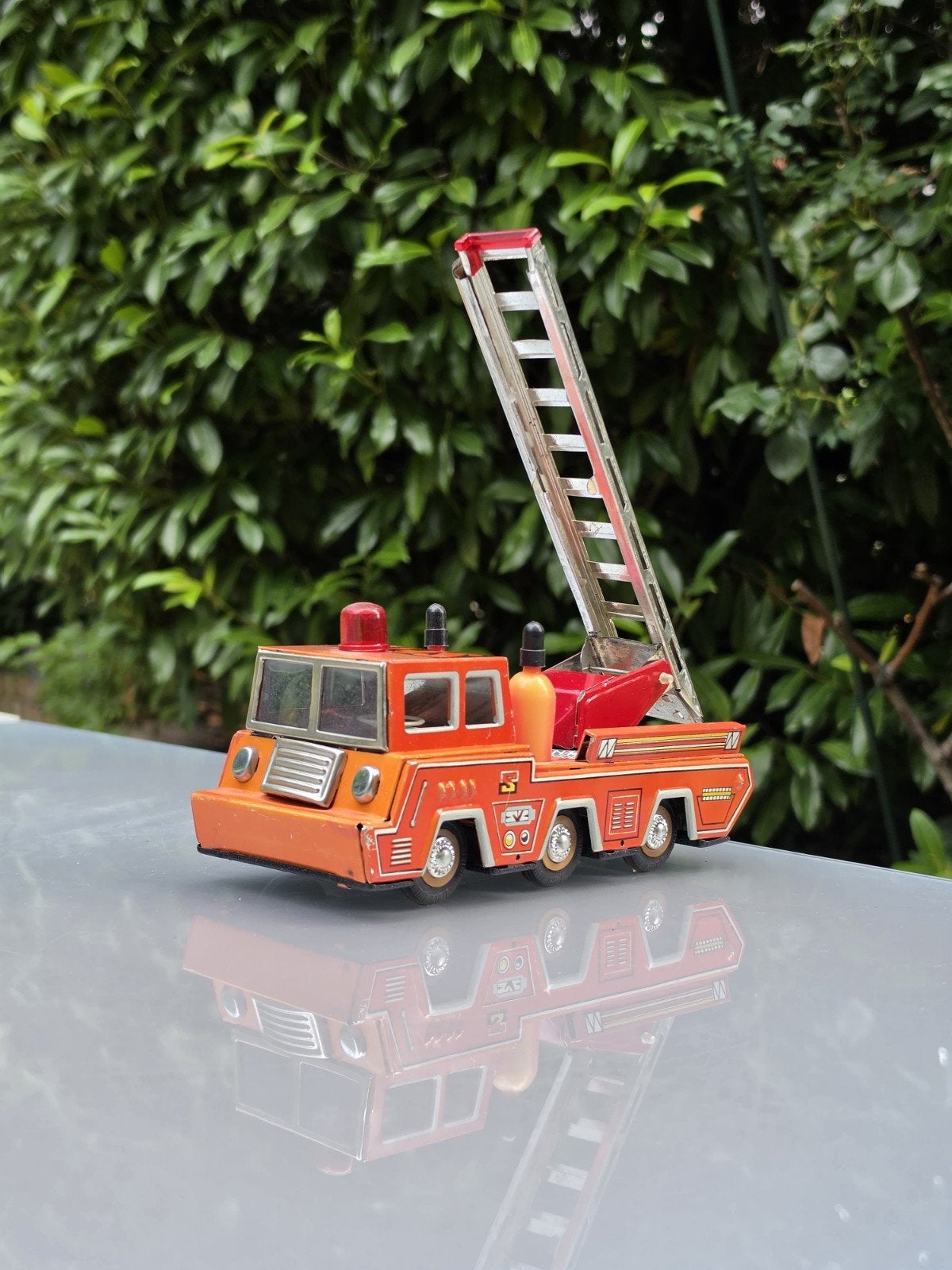 Oud blikken speelgoed brandweer auto Red China MF 183 SFTF, Ophalen of Verzenden