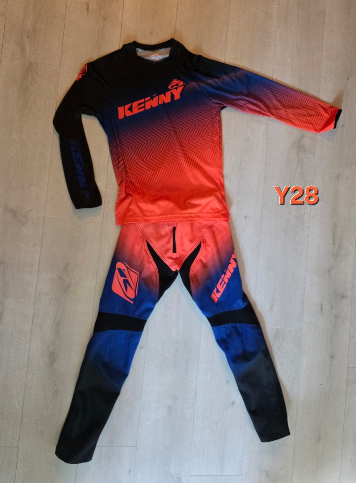 Diverse BMX kledingstukken en setjes van maat Y22 tot Y28, Kenny Performance, Kinderen, Tweedehands, Ophalen