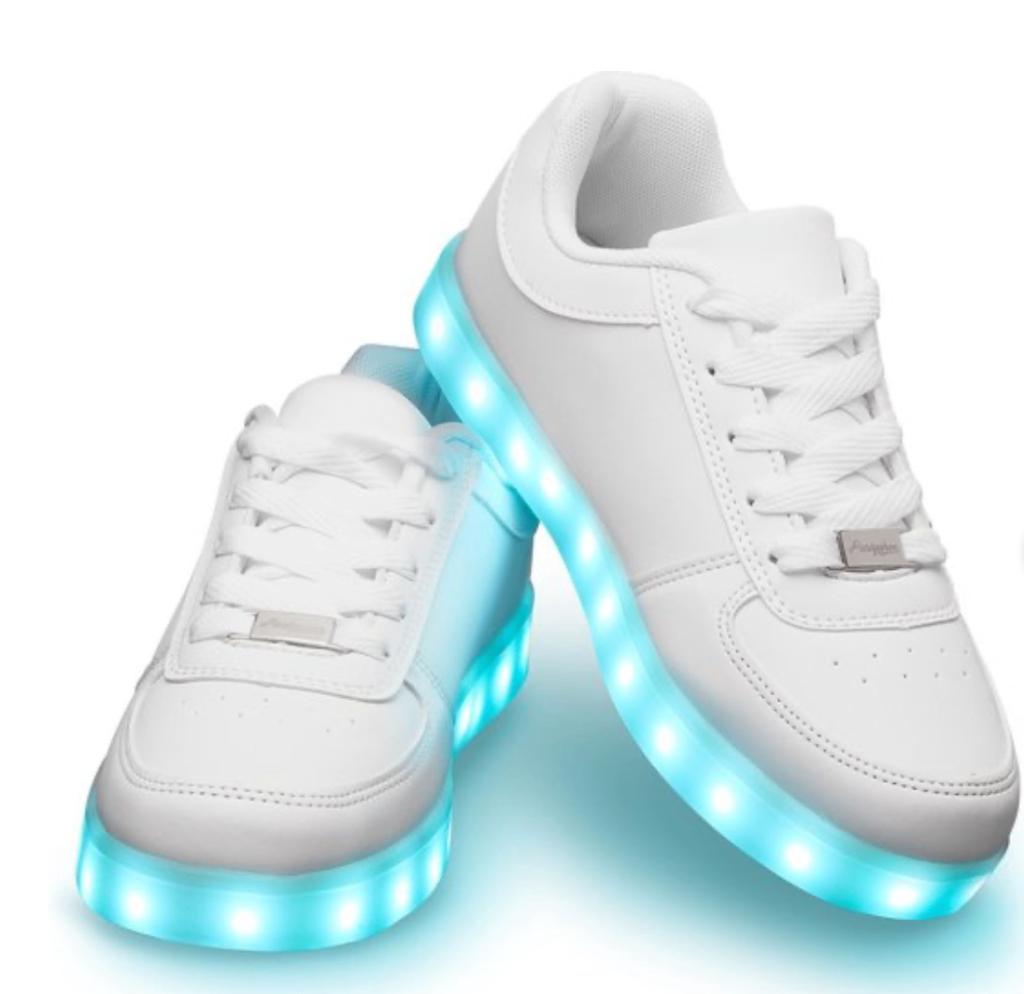 Raffie's LED Sneakers - Wit, Ophalen of Verzenden, Zo goed als nieuw, Wit, Sneakers of Gympen