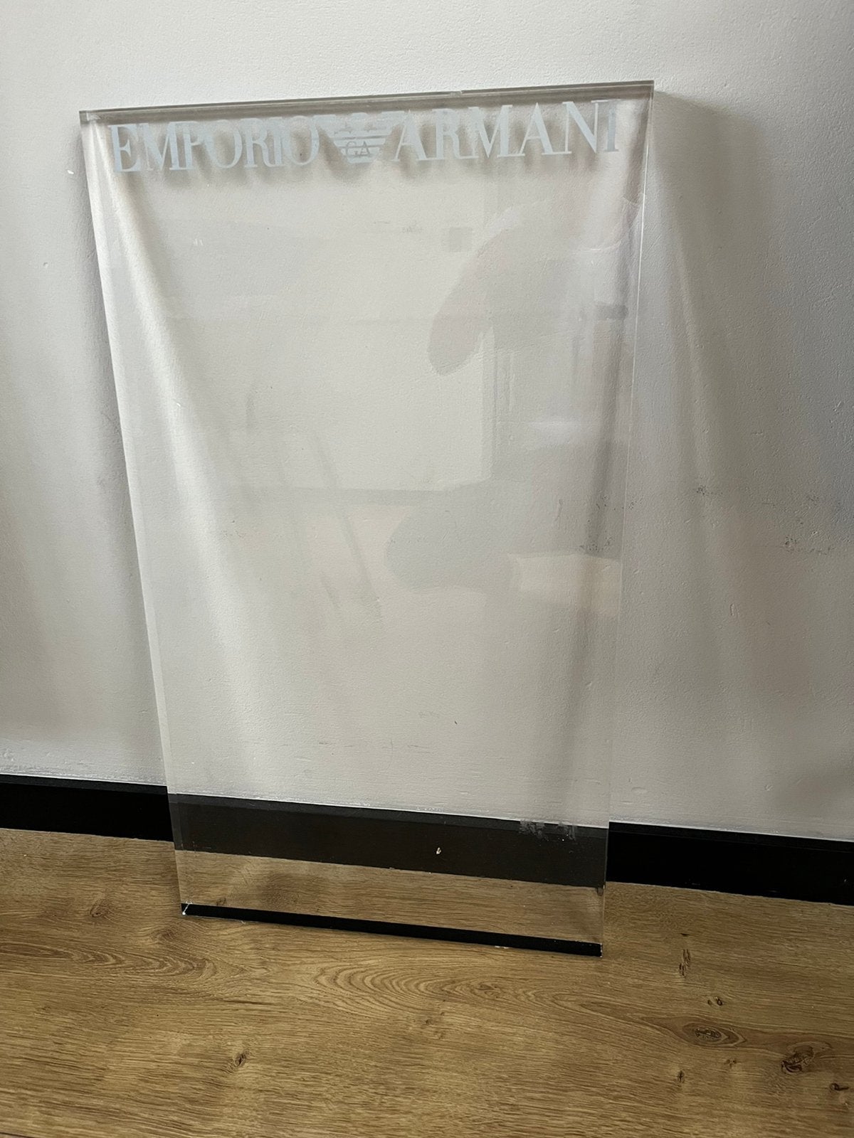 Presentatie plexiglas display Emporio Armani, Ophalen of Verzenden, Gebruikt, Reclamebord