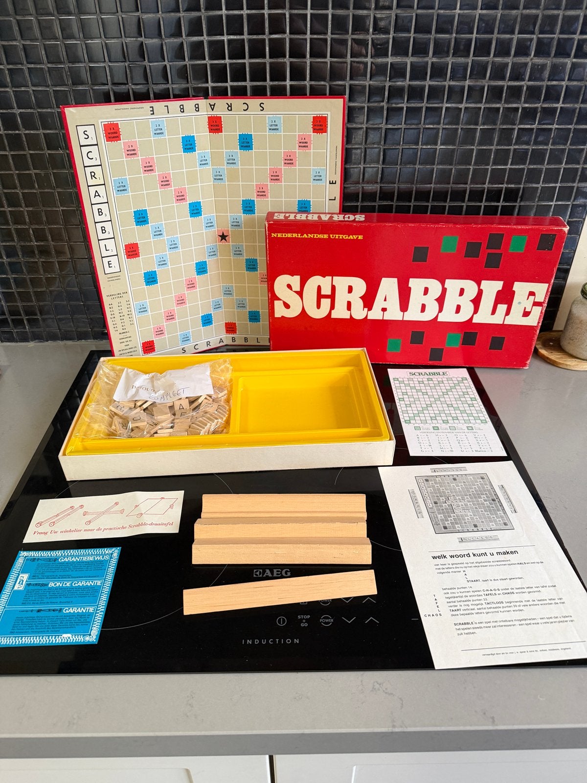 Vintage Nederlandse Scrabble Set - Compleet, Drie of vier spelers, Ophalen of Verzenden, Zo goed als nieuw