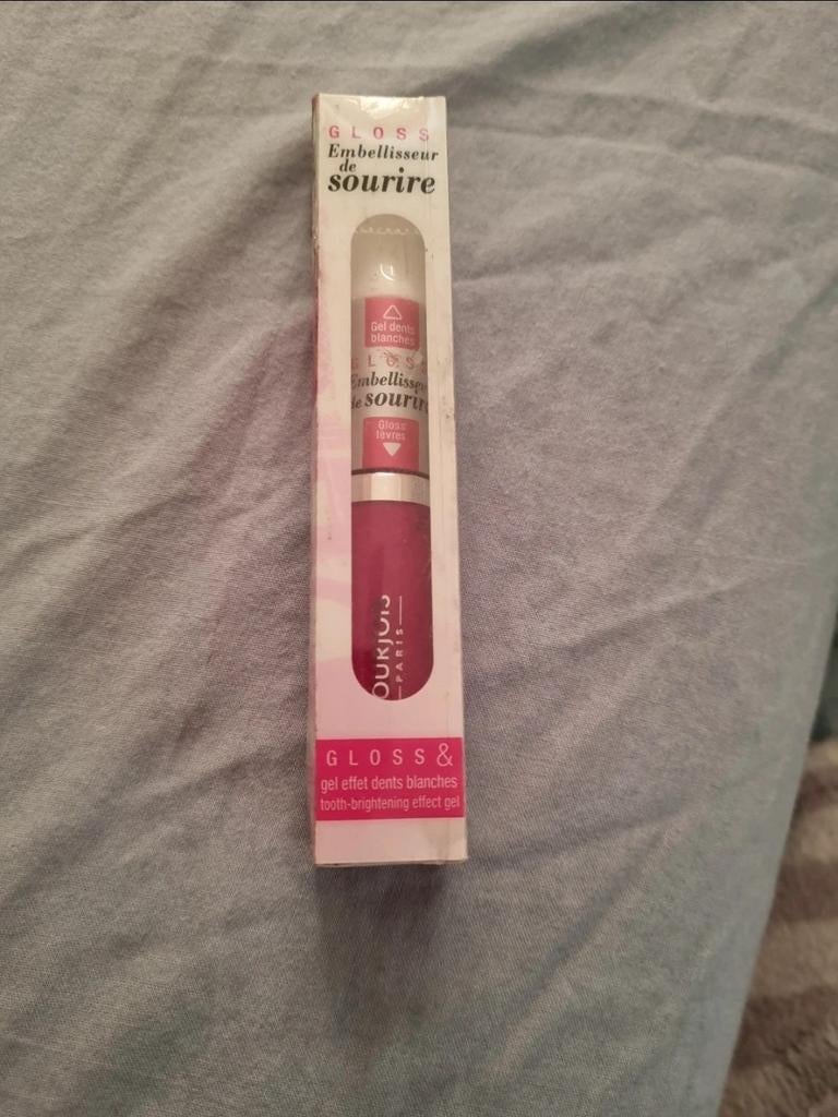 Nieuwe Bourjois Gloss Embellisseur de Sourire, Lippen, Nieuw, Ophalen of Verzenden, Make-up