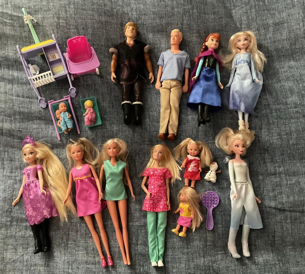 Barbies: Rapunzel, Elsa, Anne, Christoff, baby’s, Ophalen, Gebruikt, Barbie