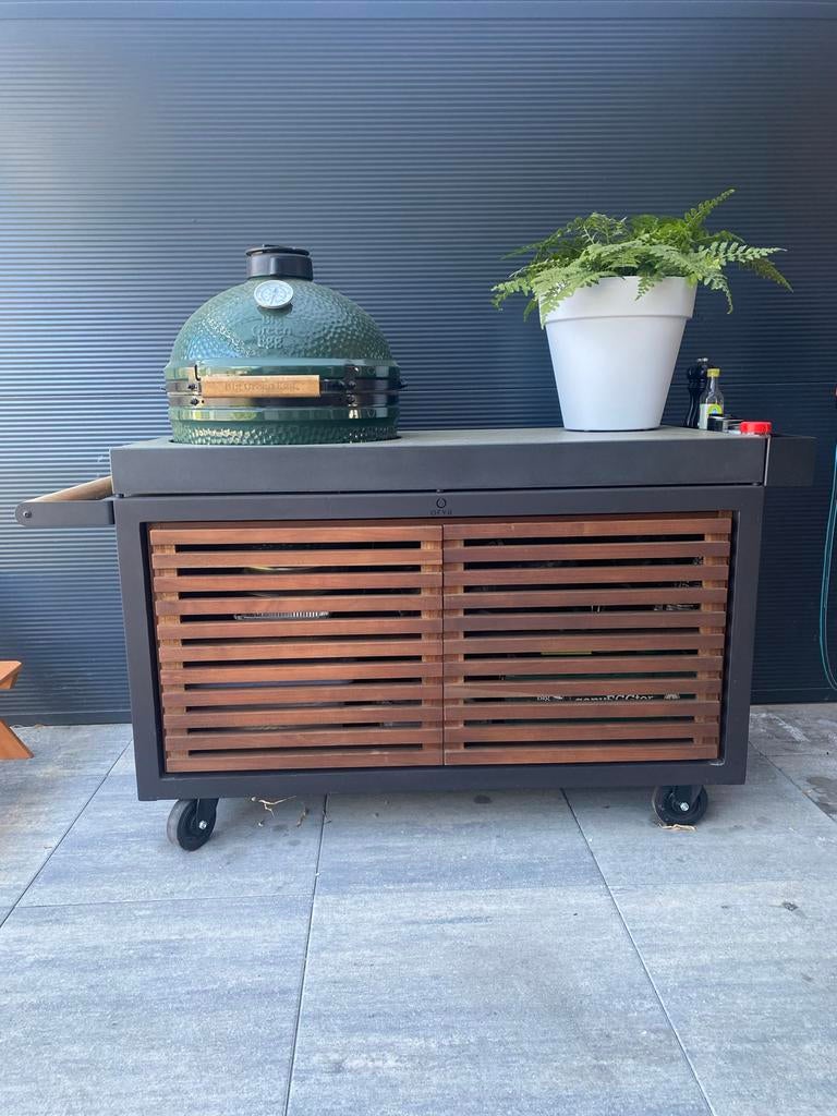 OFYR bbq tafel, Ophalen