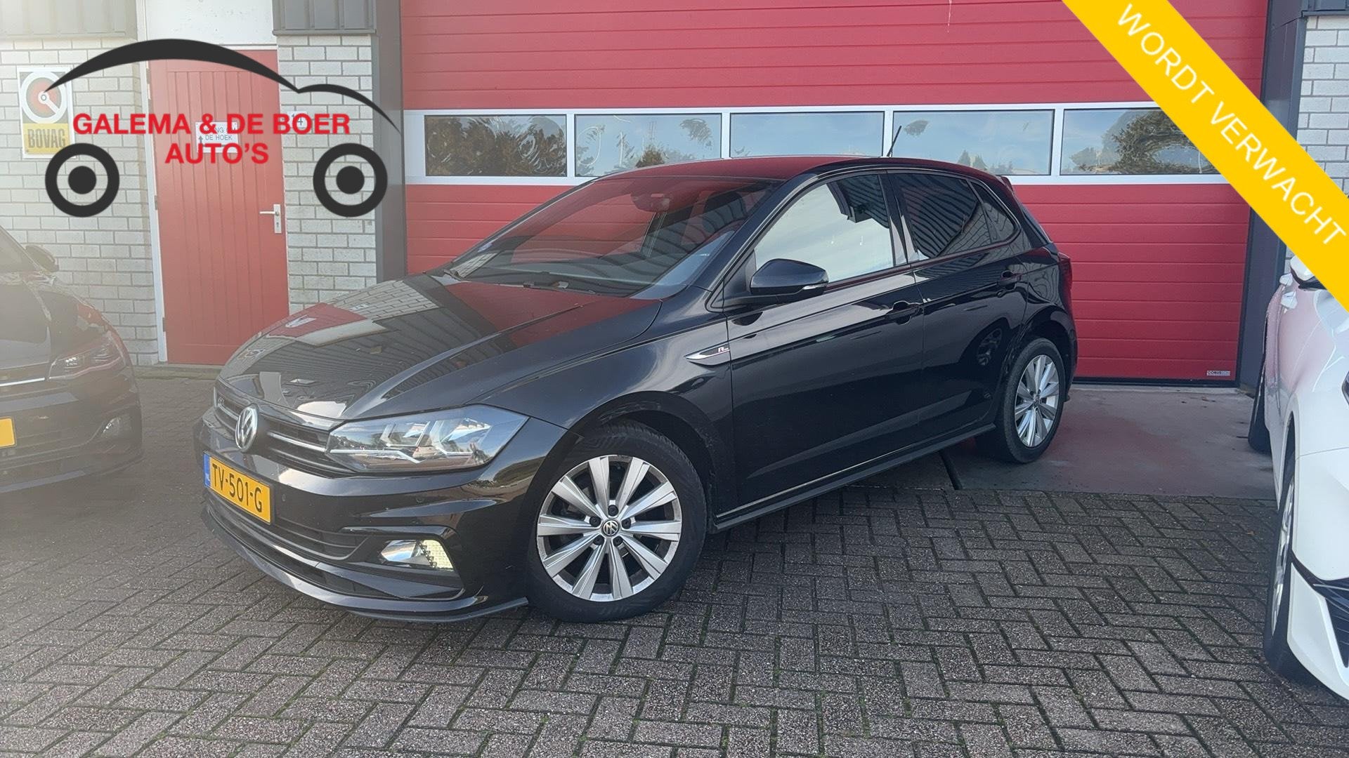 Volkswagen Polo 1.0 TSI Highline R-LINE / VIRTUAL / CLIMA /, Auto's, Voorwielaandrijving, Stof, Euro 6, Zwart