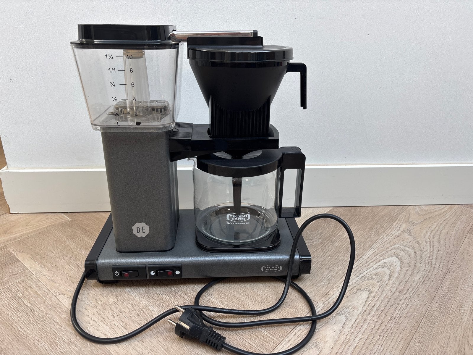 Douwe Egberts DE Moccamaster KBG Auto Off Koffiezetapparaat, Ophalen, 10 kopjes of meer, Koffiemachine, Gemalen koffie