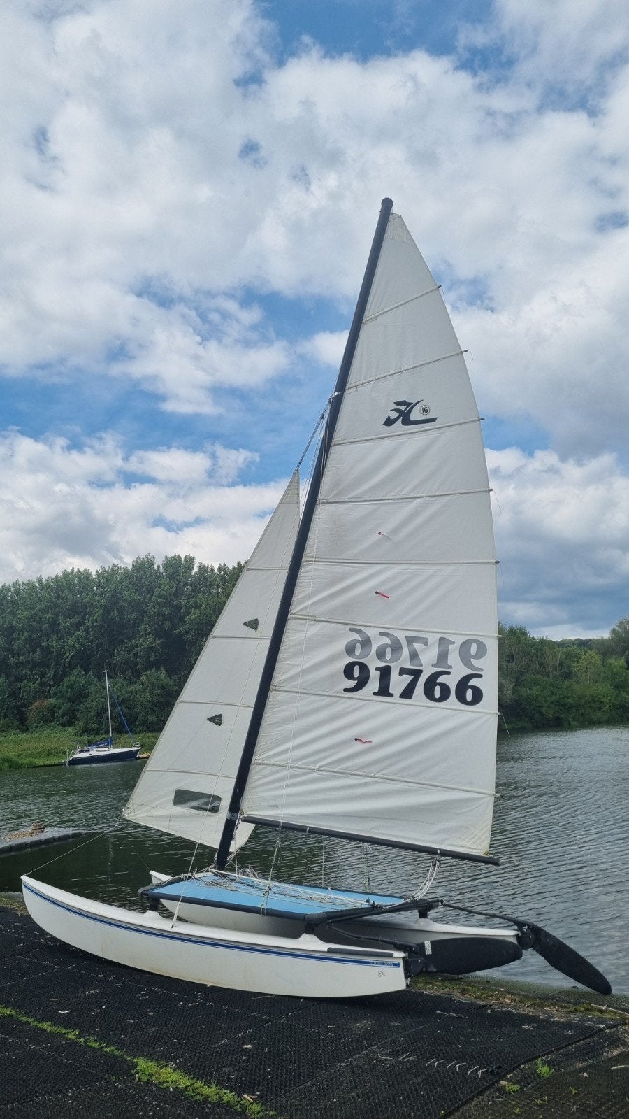 Hobie Cat 16 Catamaran - Zeilklaar met ligplaats Maasplas, Gebruikt, 4 m, Hobie, Geen motor