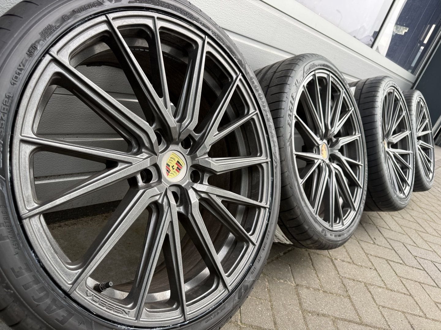 21 Porsche Taycan Panamera 4s E-Hyrbid Vossen 972 971 velgen, Gebruikt, -, -, Banden en Velgen
