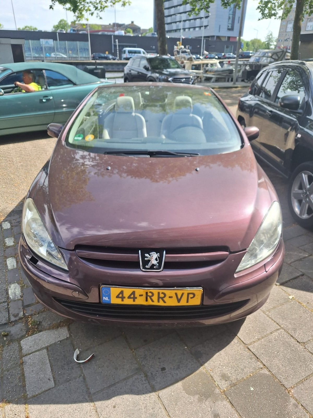 Peugeot 307 2.0 16V CC 2005, Auto's, Peugeot, Voorwielaandrijving, Cabriolet, 4 stoelen, Origineel Nederlands
