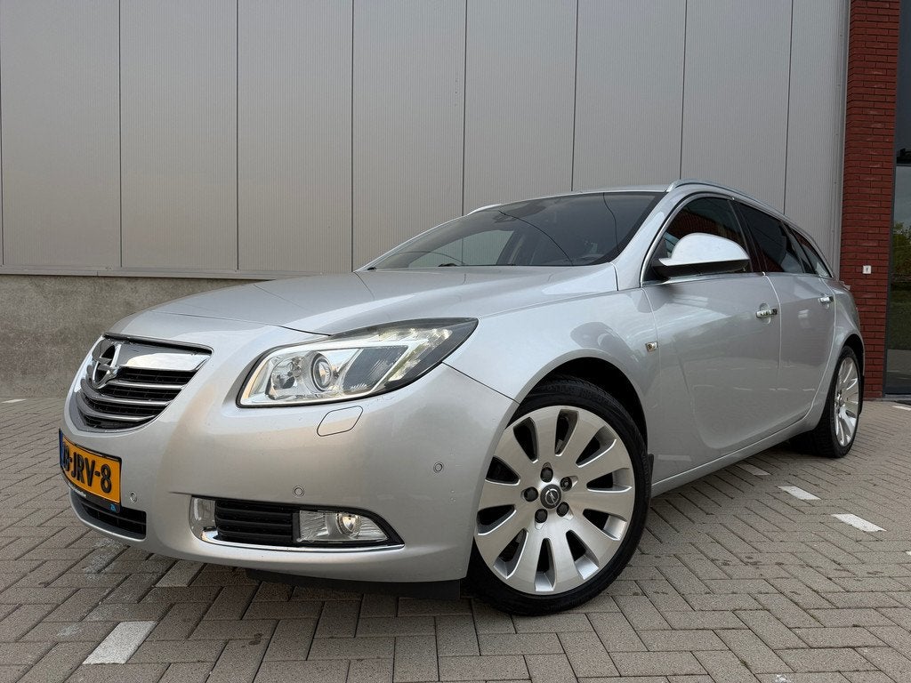 Opel Insignia Sports Tourer 2.0 Turbo Cosmo Navi|Camera|Leer, Zwart, 4 cilinders, Nieuw, 93 €/maand