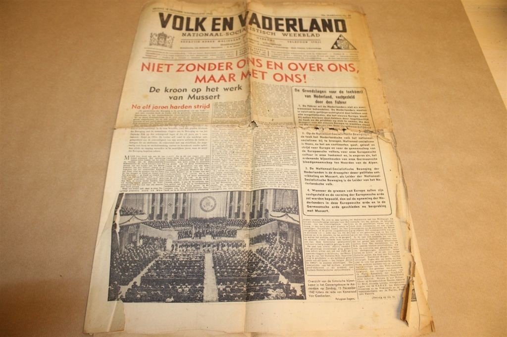 Zeldzame krant - Volk en Vaderland [NSB] - 1942, Ophalen of Verzenden, 1940 tot 1960, Knipsel(s)