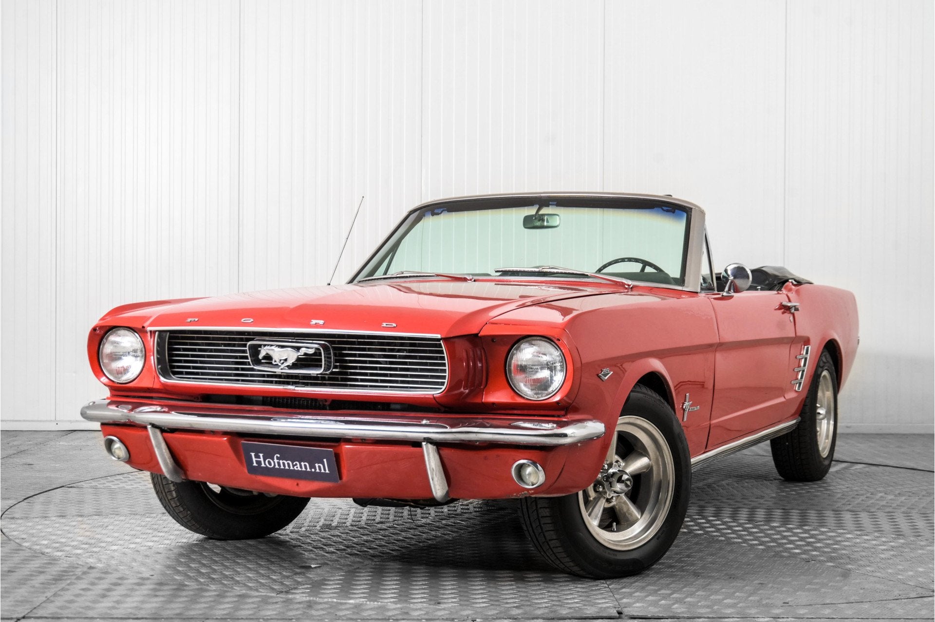 Ford Mustang 289 V8 automaat cabriolet (bj 1966), Auto's, Automaat, Gebruikt, Cabriolet, Bedrijf