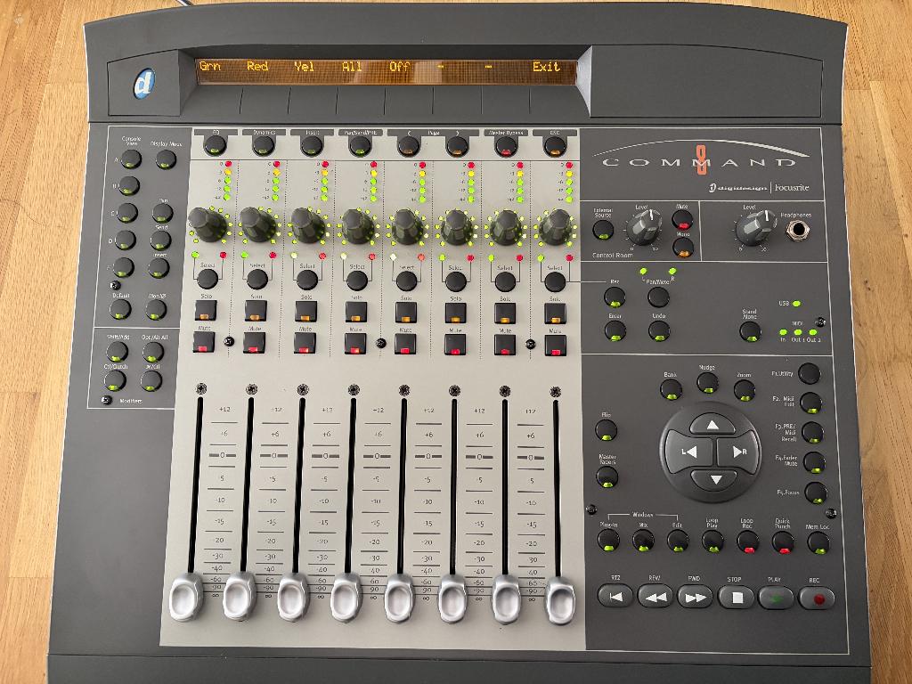 Avid/Digidesign Command 8 controll surface, Ophalen, Gebruikt, Audio