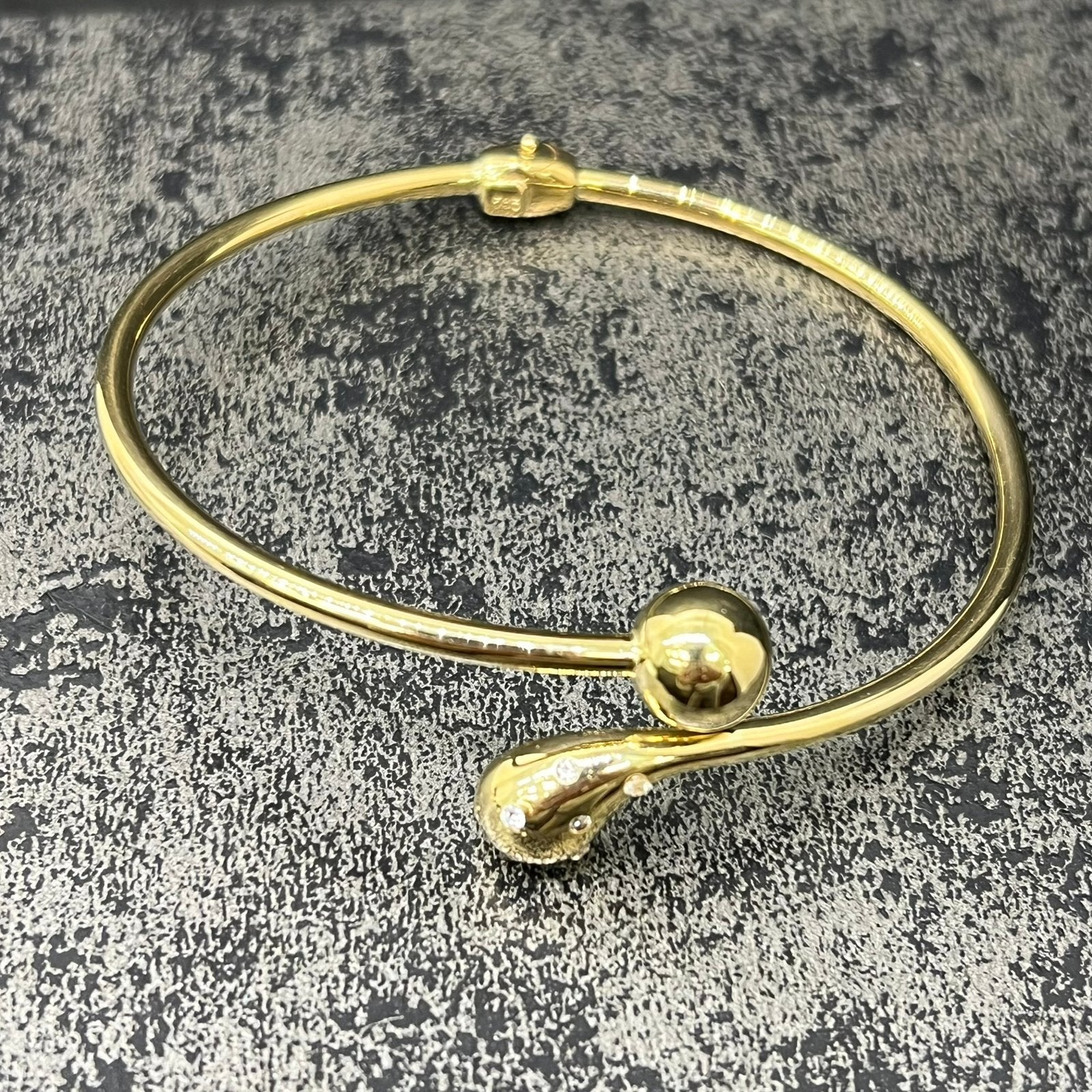 14 karaats gouden armband boei model, Ophalen of Verzenden, Zo goed als nieuw, Goud