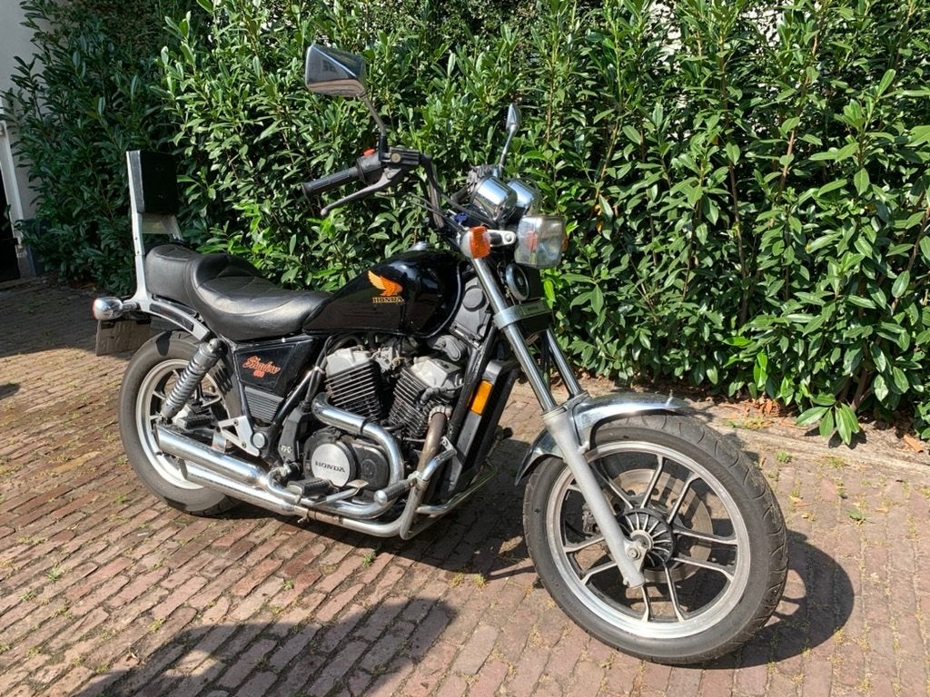 Te koop: Honda Shadow 500, V-Twin, 1984, 2025 vernieuwingen, 2 cilinders, Chopper, Gebruikt, Sportuitlaat