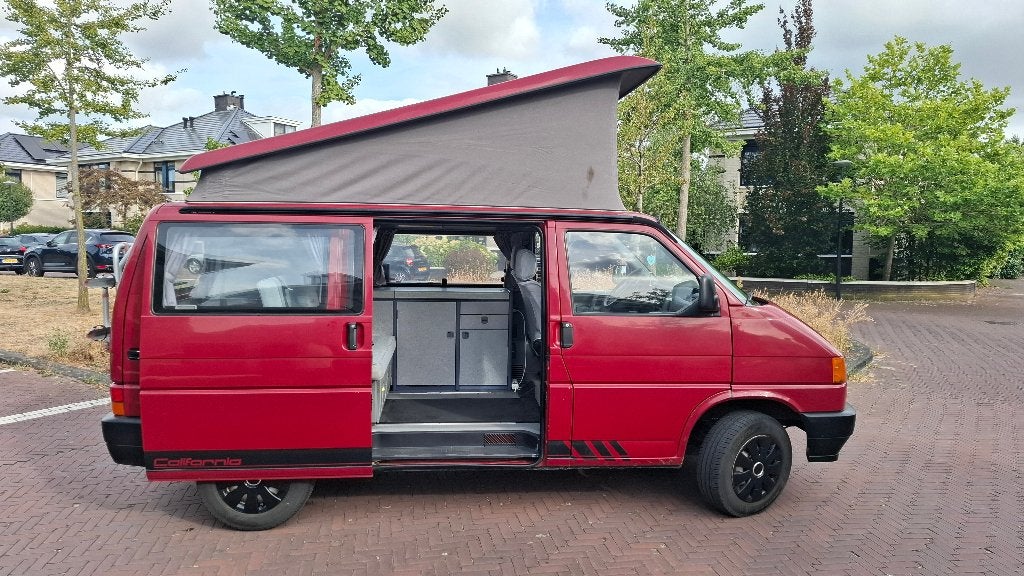 Caravans And Camping Volkswagen