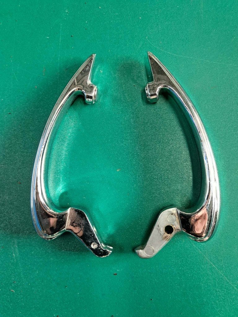2 handgrepen deur Peugeot 203 Nieuw, Auto-onderdelen, Deur, Nieuw, Ophalen of Verzenden, Voor