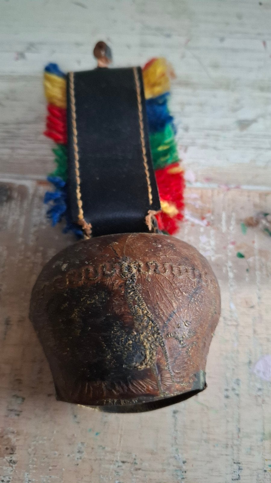 Antieke Koebel met Kleurrijk Lint - Decoratief Item, Ophalen of Verzenden