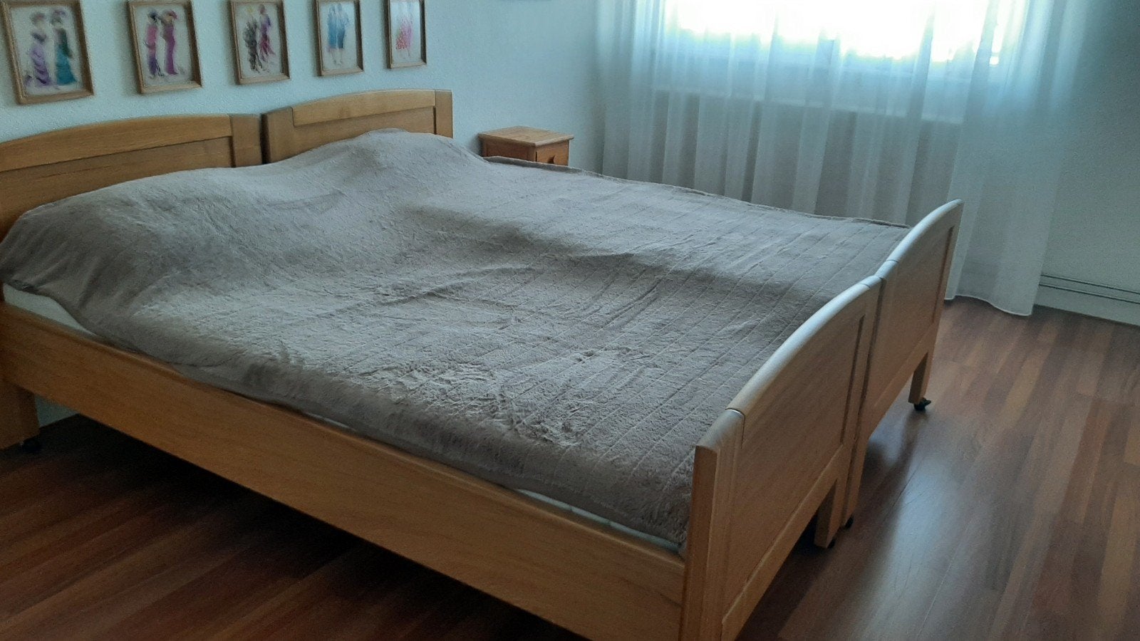 2 eenpersoonsbedden..zie omschrijving, Ophalen, Eenpersoons, Hout, 90 cm
