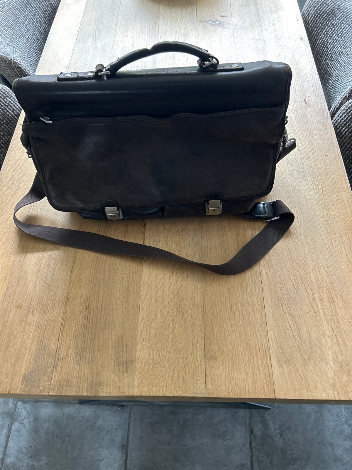 Giulia Leren Laptoptas / Schoudertas - Donkerbruin, Ophalen, Gebruikt, Bruin, Overige typen
