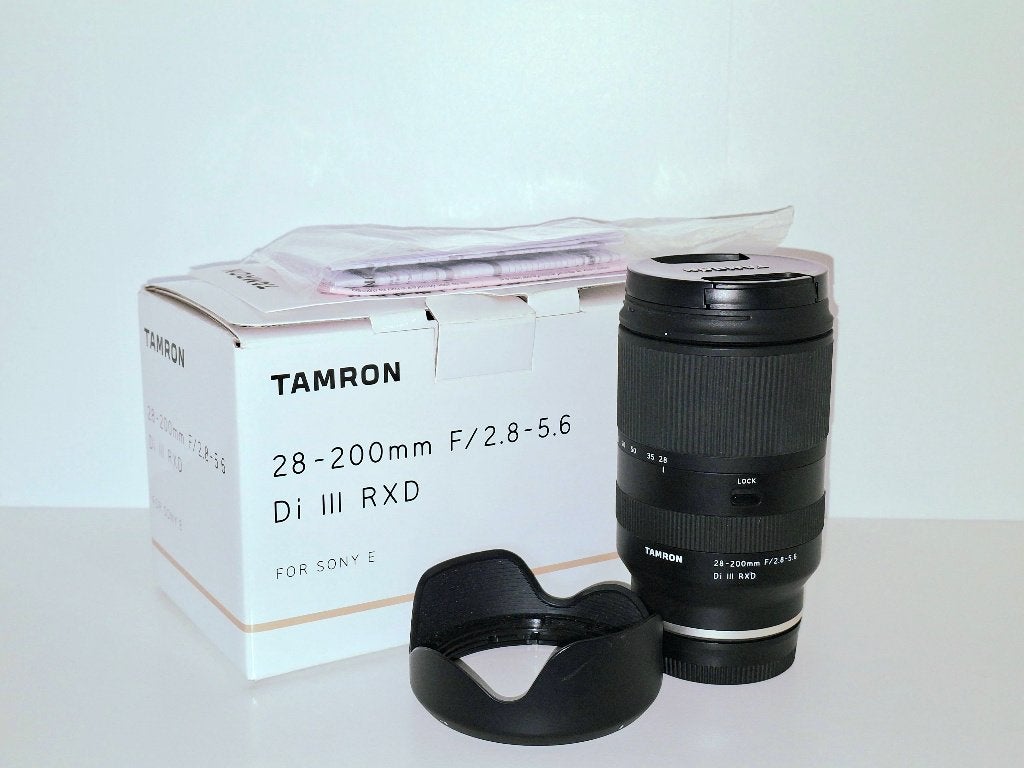 Tamron 28-200mm f2.8-5.6 voor Sony E, Audio, Tv en Foto, Fotografie | Lenzen en Objectieven, Ophalen, Sony E-mount, Gebruikt, Macrofunctie