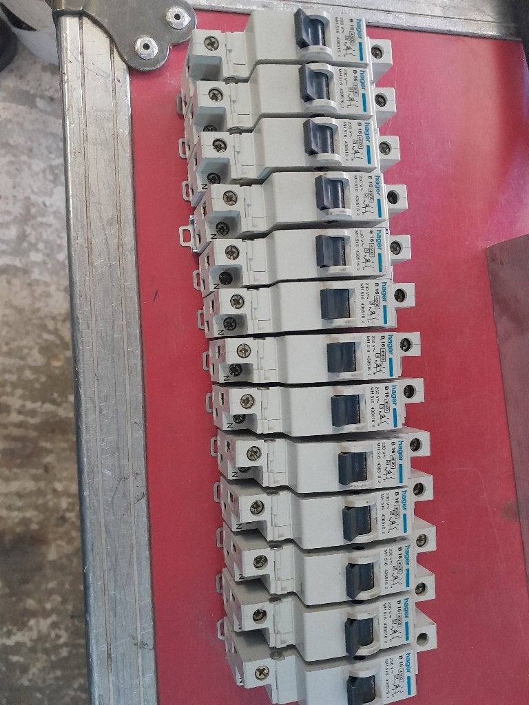 Hager MH516 1f/N B16 installatieautomaat (13x), Ophalen of Verzenden, Gebruikt, Hager, Installatieautomaat
