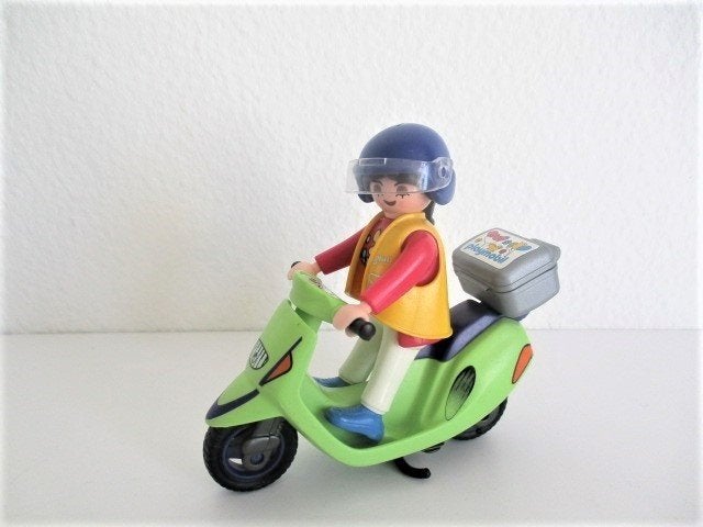 playmobil vrouw op scooter 3946 vintage, Ophalen of Verzenden, Gebruikt, Complete set, Voertuig