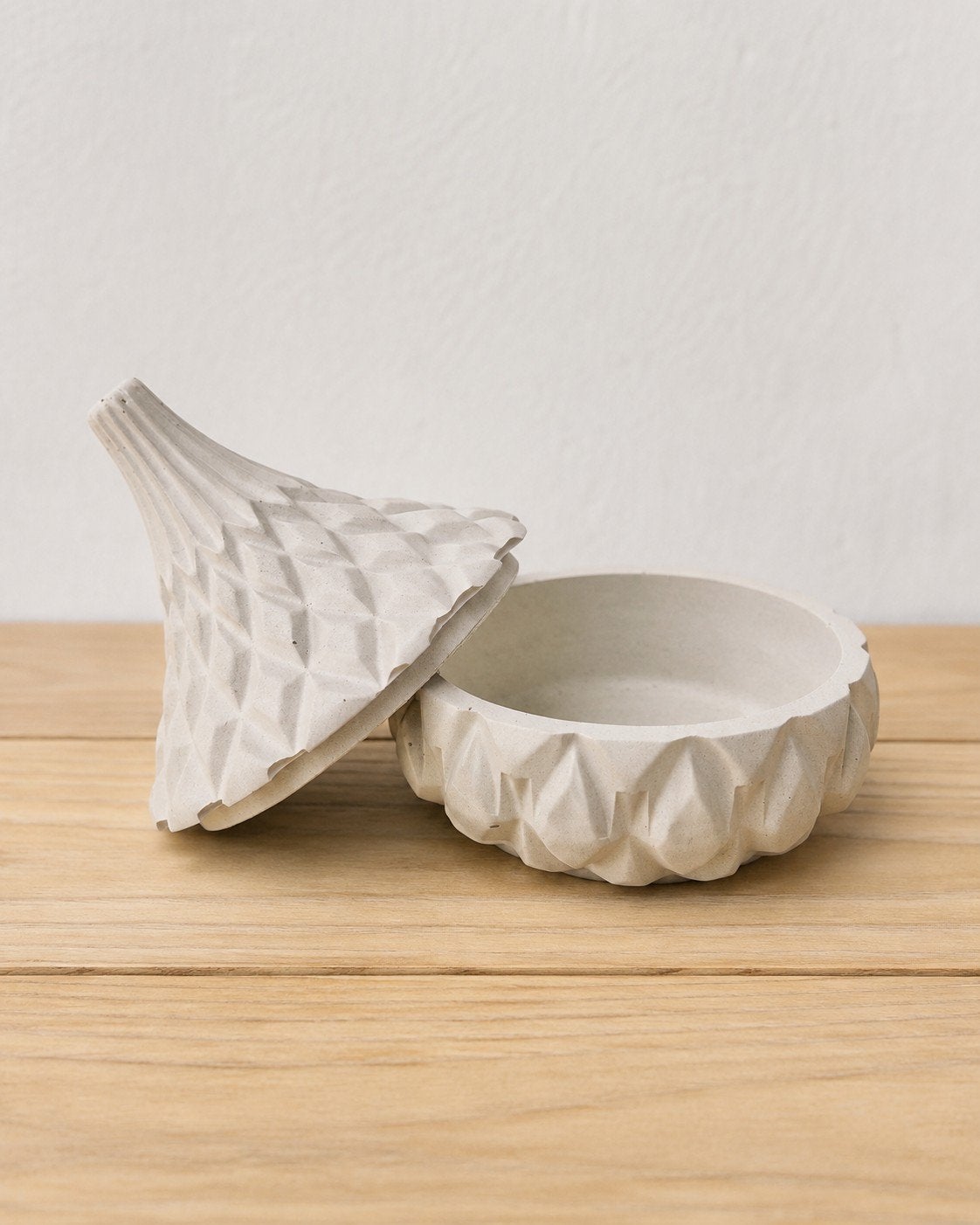 Handgemaakt decoratiepotje met deksel – geometrisch, Nieuw, Ophalen of Verzenden, Modern, Grijs
