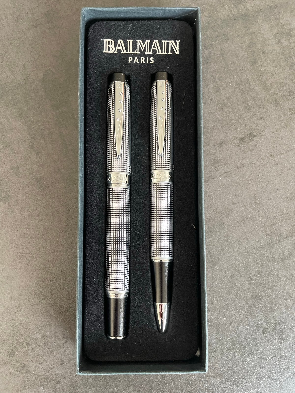 Balmain Paris Pennenset, Diversen, Ophalen of Verzenden, Nieuw