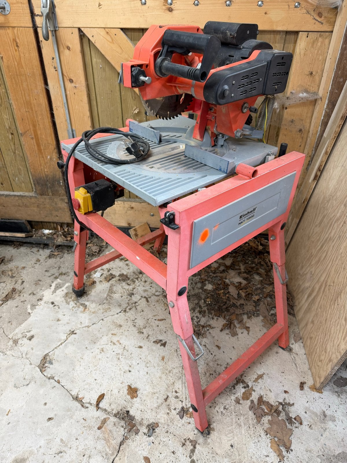 Einhell NKT 1200 Afkortzaag/Cirkelzaag met onderstel, Ophalen, Gebruikt, 600 tot 1200 watt, Afkortzaag