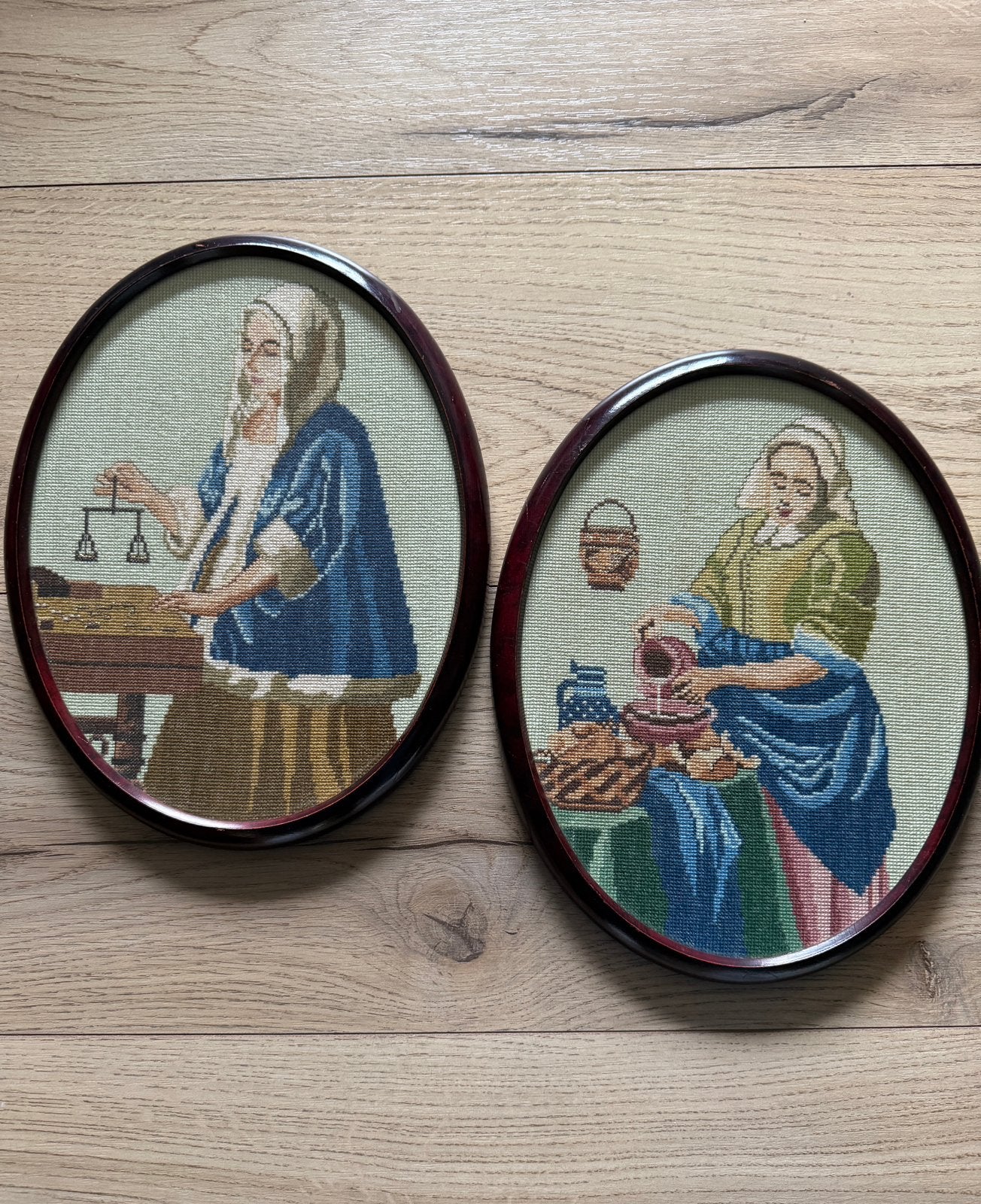 Vintage  borduurwerk Vermeer Melkmeisje & Goudweegster, Hobby en Vrije tijd, Ophalen of Verzenden, Gebruikt, Handborduren, Overige typen