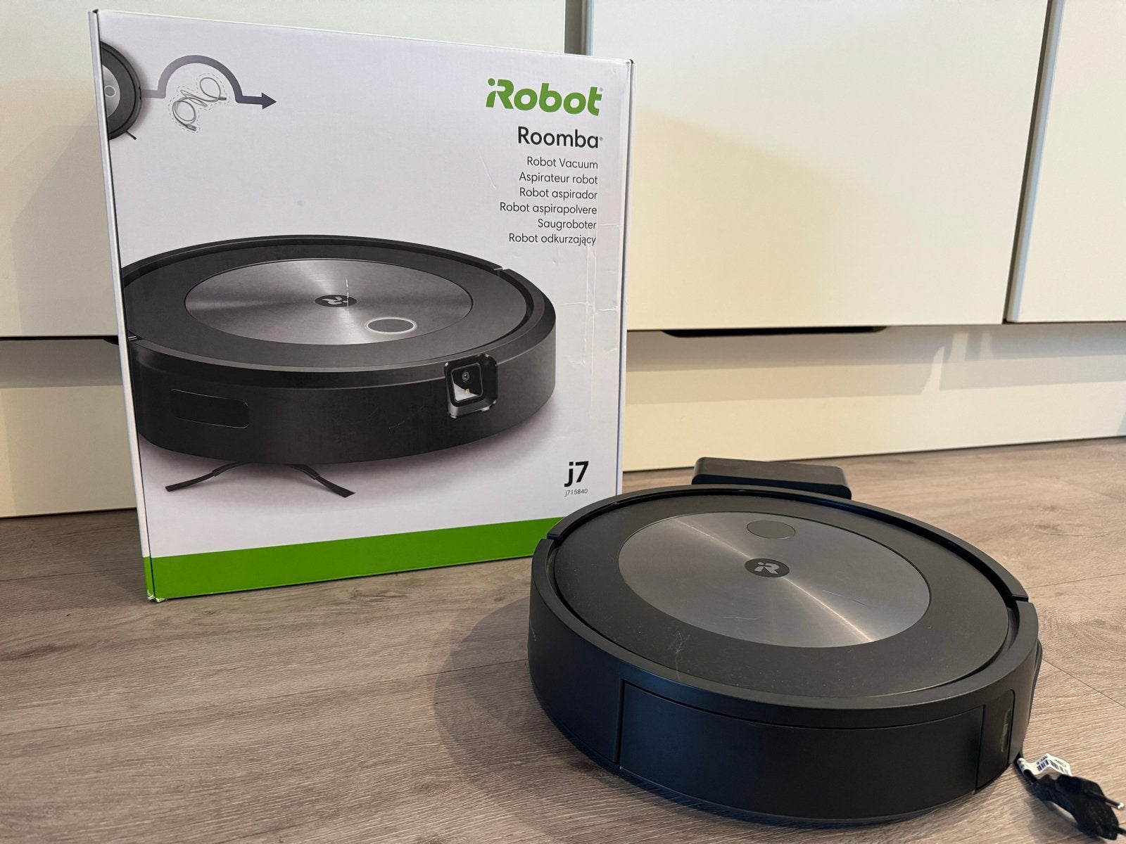 iRobot Roomba J7 Robotstofzuiger - Zo goed als nieuw, Witgoed en Apparatuur, Stofzuigers, Ophalen, IRobot, Draadloos, Zo goed als nieuw