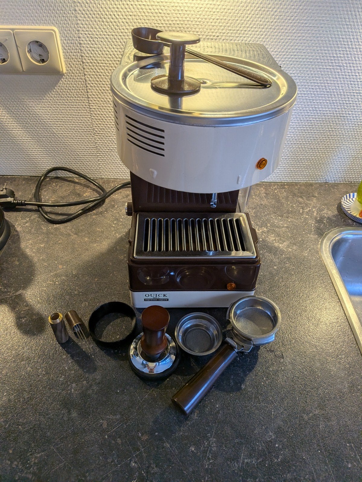 Quickmill espressomachine - Zeer goede staat, Witgoed en Apparatuur, Koffiezetapparaten, Stoompijpje, Espresso apparaat, Gemalen koffie
