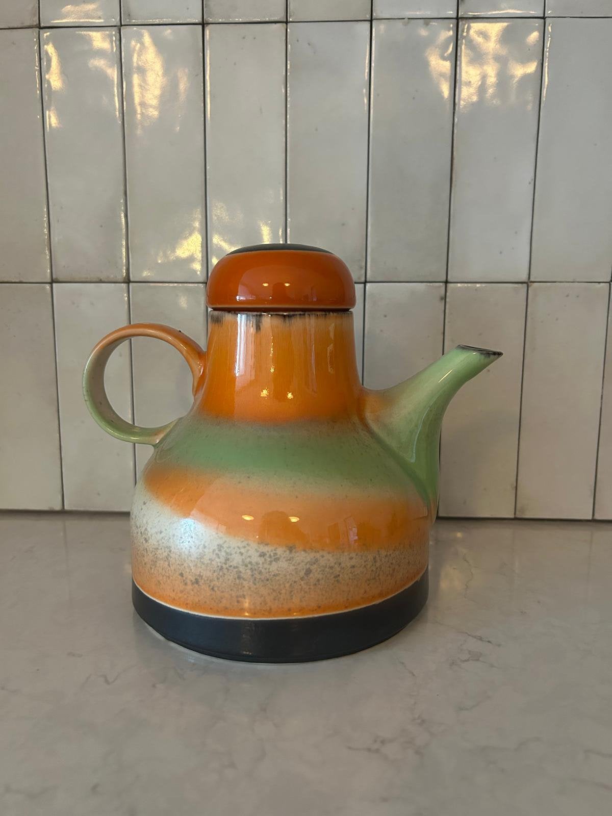 HK living theepot, Huis en Inrichting, Ophalen, Keramiek, Overige typen, Zo goed als nieuw