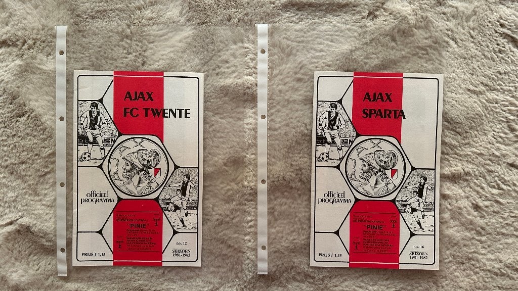 Officieel programma boekje Ajax 1981-1982, Ophalen of Verzenden, Zo goed als nieuw, Ajax, Boek of Tijdschrift