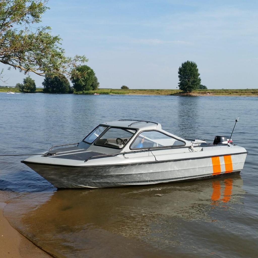 Toerboot met Yamaha 9.9 Pk motor - Vaarbewijs niet nodig, Watersport en Boten, Motorboten en Motorjachten, Ophalen, Buitenboordmotor