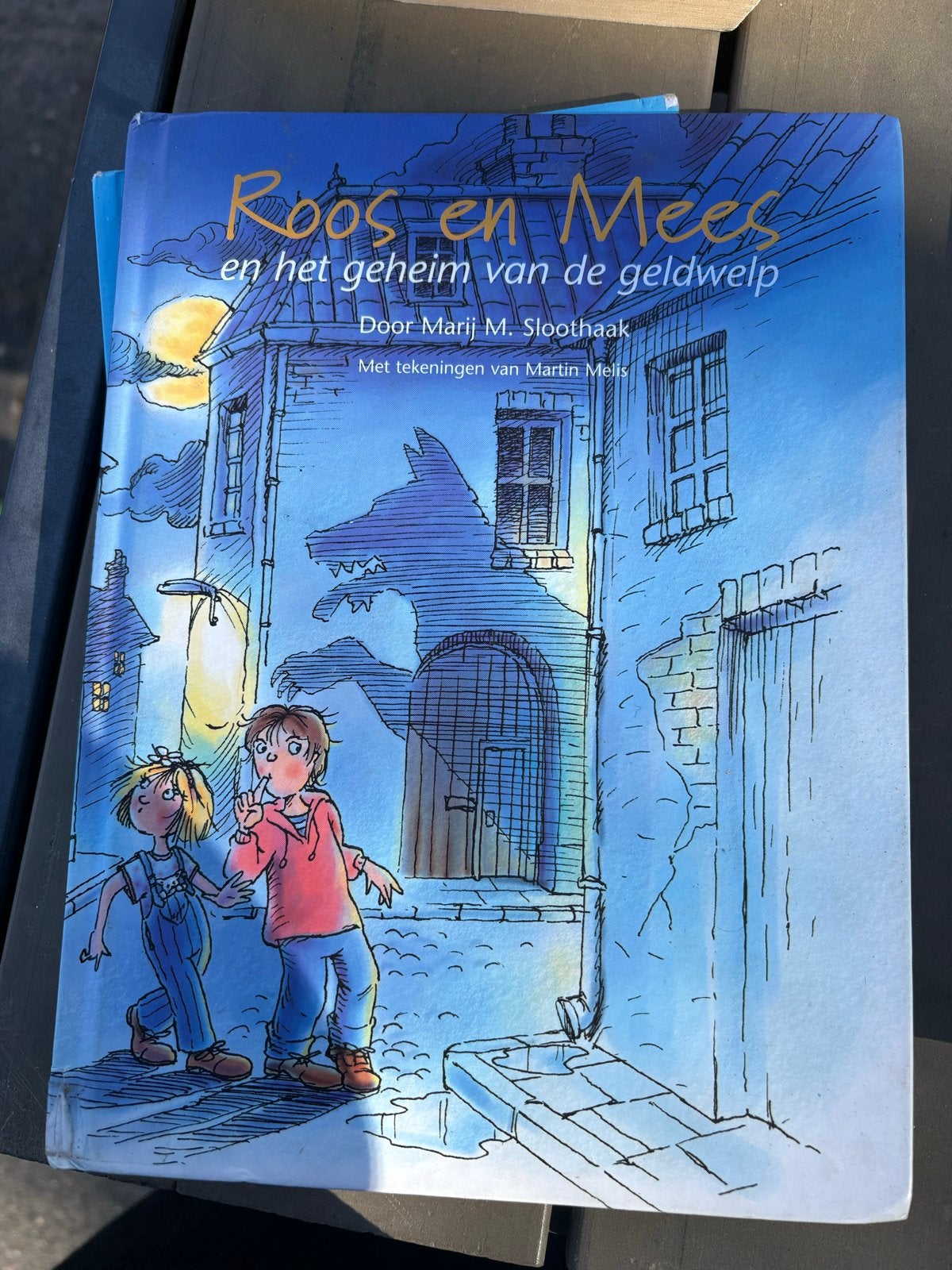 Roos en Mees en het geheim van de geldwelp, Ophalen of Verzenden, Gelezen, Fictie algemeen