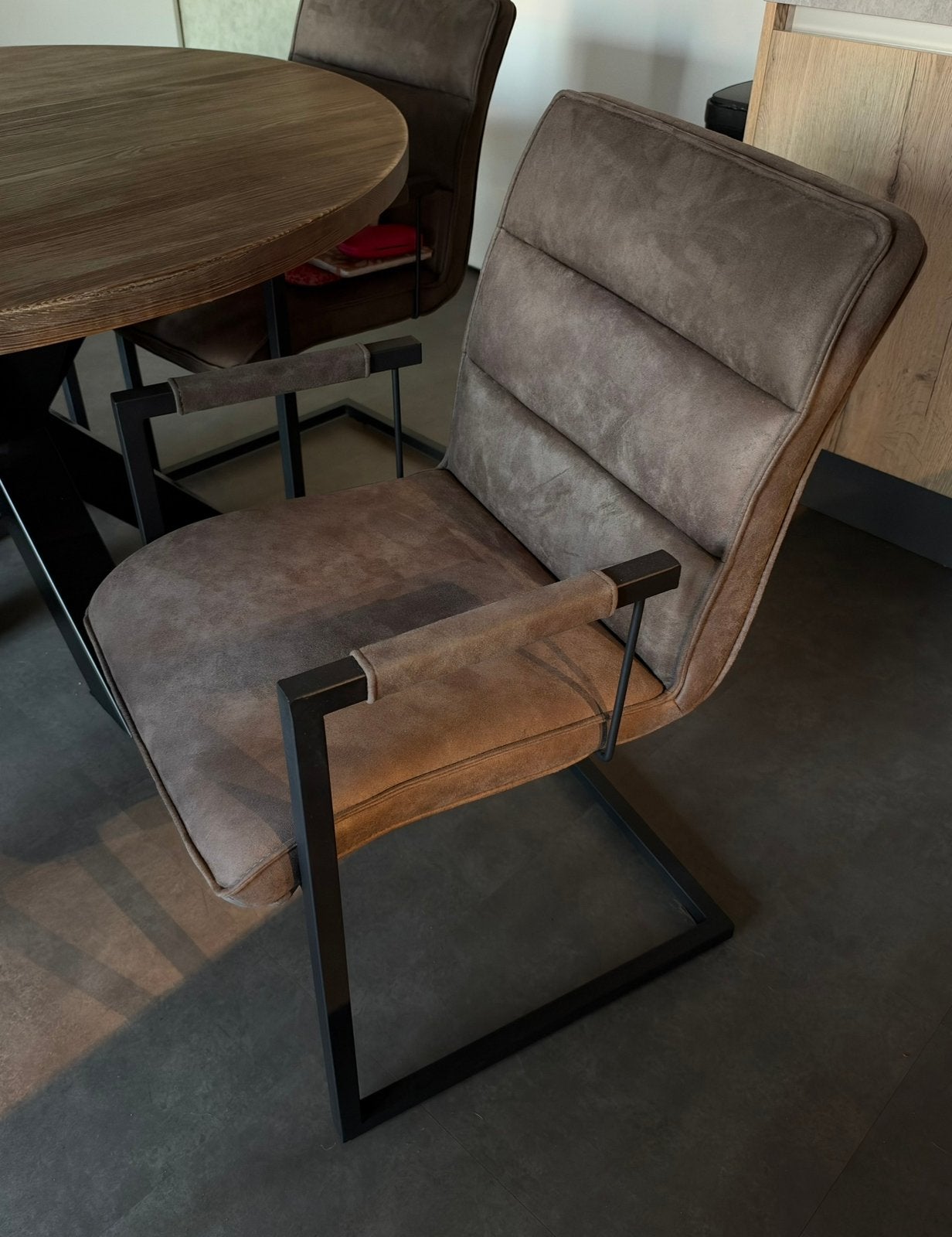 4x Haco Jackson eetkamerstoelen – 2x Pebble, 2x Steel, Ophalen, Zo goed als nieuw, Stof, Vier