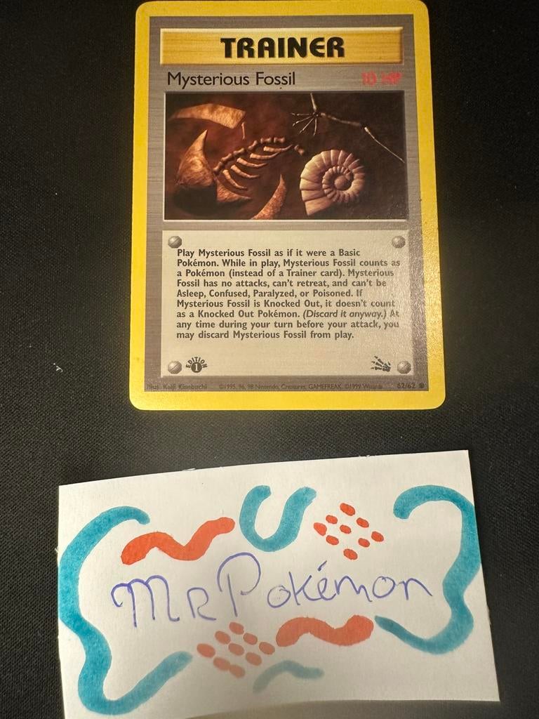 Mysterious Fossil 62/62 - First Edition!, Ophalen of Verzenden, Gebruikt, Losse kaart