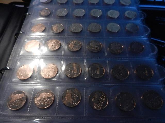 stuivers  van  1982  tot  2001  € 0,65  per stuk  unc fdc, Postzegels en Munten, Munten | Nederland, Ophalen of Verzenden, Koningin Beatrix