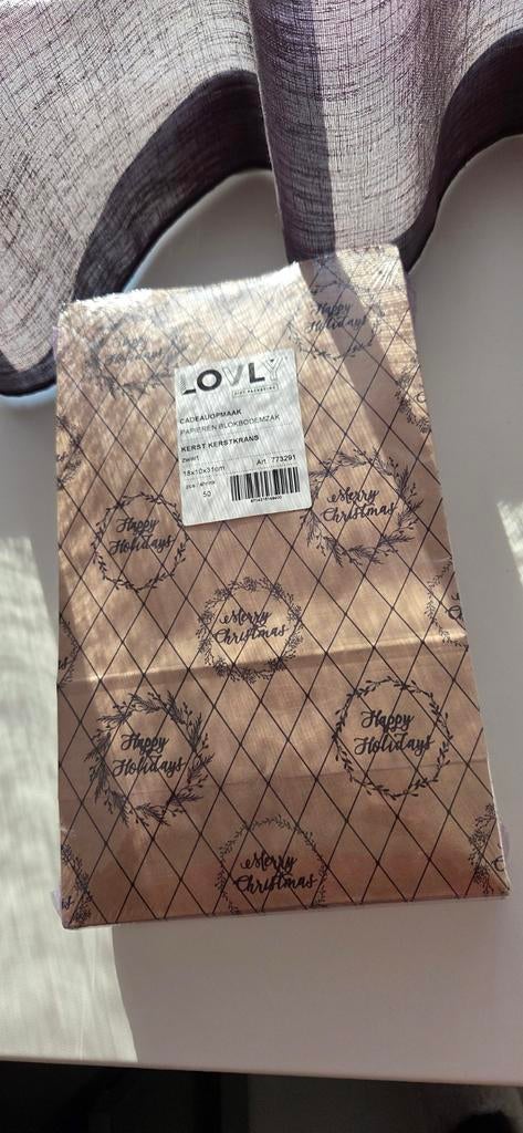 Papieren cadeau zakjes nieuw, Ophalen, Nieuw