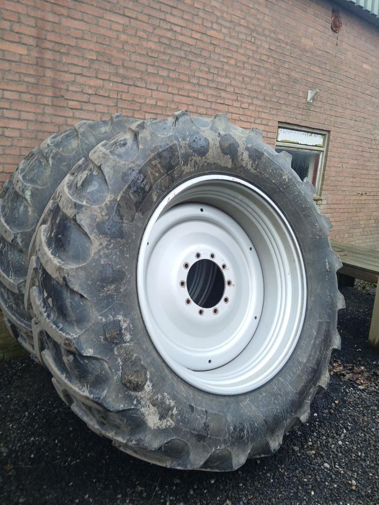 Banden velgen 650/65-42 diverse sets, Zakelijke goederen, Agrarisch | Onderdelen | Banden, Velgen en Assen, Ophalen of Verzenden