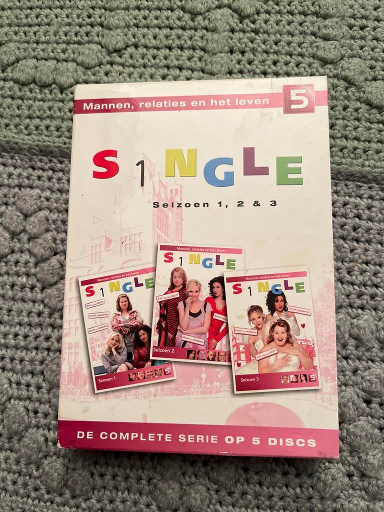 Single Seizoen 1, 2 & 3 DVD Boxset, Cd's en Dvd's, Dvd's | Tv en Series, Alle leeftijden, Boxset, Ophalen of Verzenden, Zo goed als nieuw