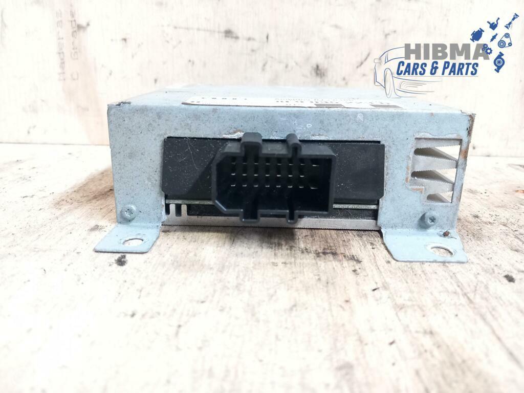 Audi A4 Avant B7 Module Radioversterker 8E9035223D 04 - 11, Ophalen of Verzenden, Gebruikt