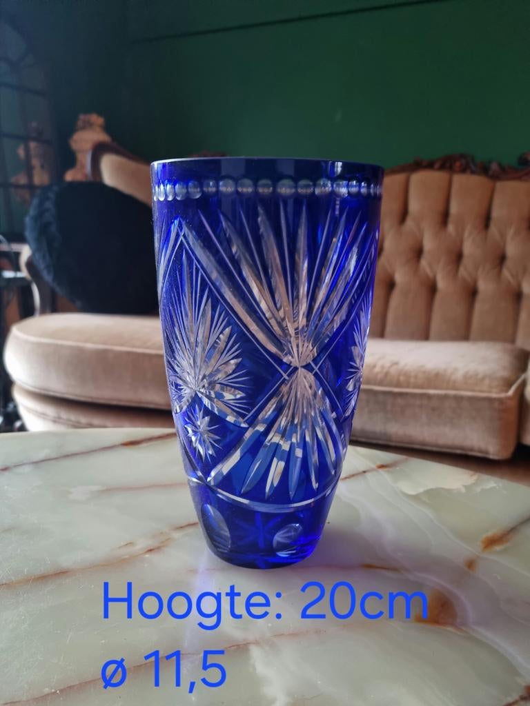 Boheemse kristalvaas in Saint Louis/Lalique stijl, Ophalen