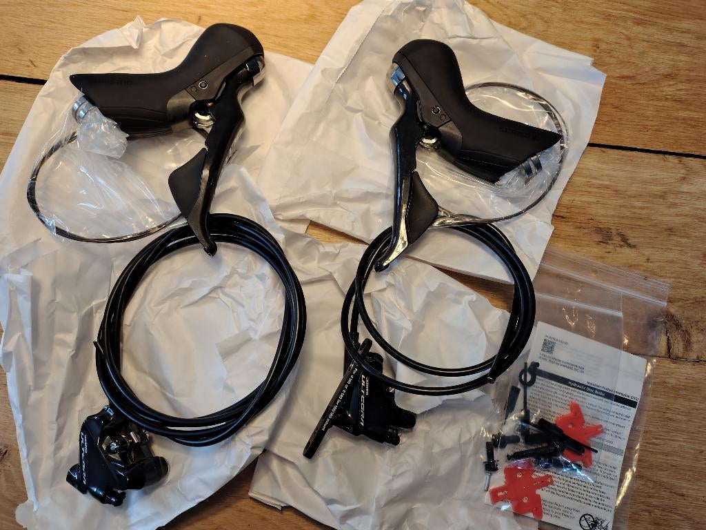 Shimano Ultegra Disc 2x11 ST-R8020 BR-R8070 Shifters Remset, Shimano, Overige typen, Nieuw, Ophalen of Verzenden
