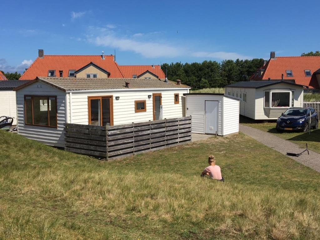 Ameland Klein Vaarwater 2 Chalets TE HUUR binnenzwembad, 5 personen, 2 slaapkamers, Recreatiepark, Wasmachine