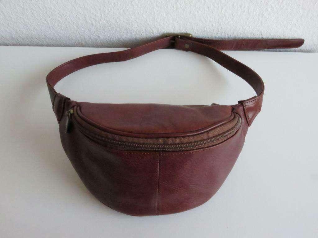 Claudio Ferrici echt leer cognac bruine fannypack heuptasje, Ophalen of Verzenden, Zo goed als nieuw, Bruin, Overige typen